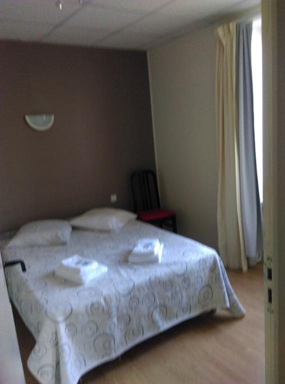 Le Clos Fleuri Bourg-de-Thizy Exterior foto
