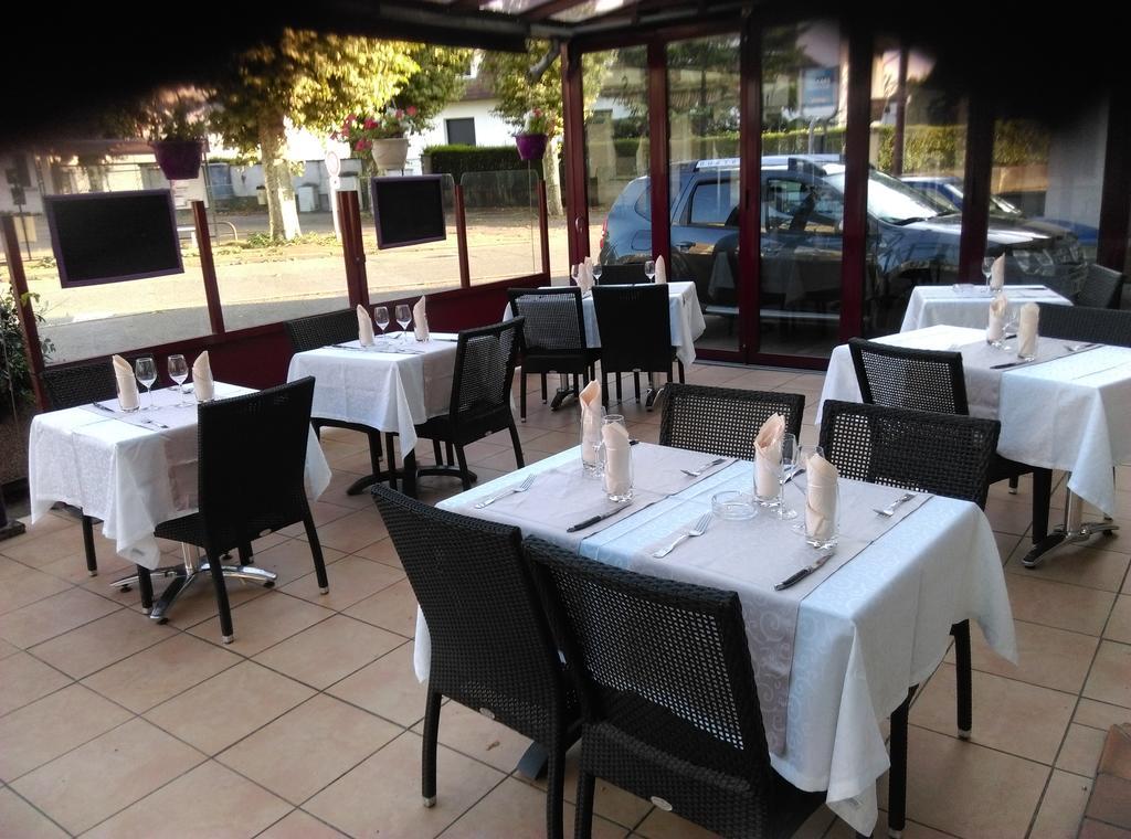 Le Clos Fleuri Bourg-de-Thizy Exterior foto